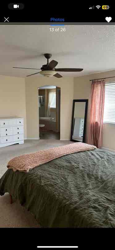 Two Roommates in Longmont CO