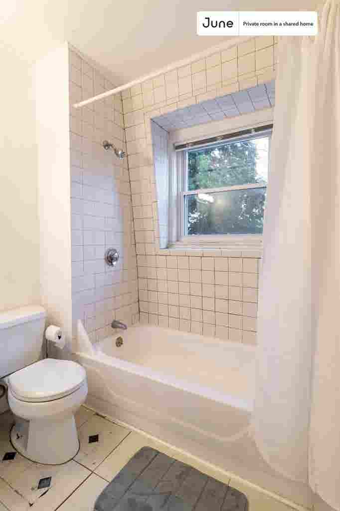 2 BR in Boston