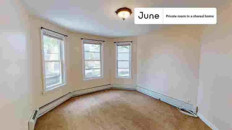 3 BR in Boston