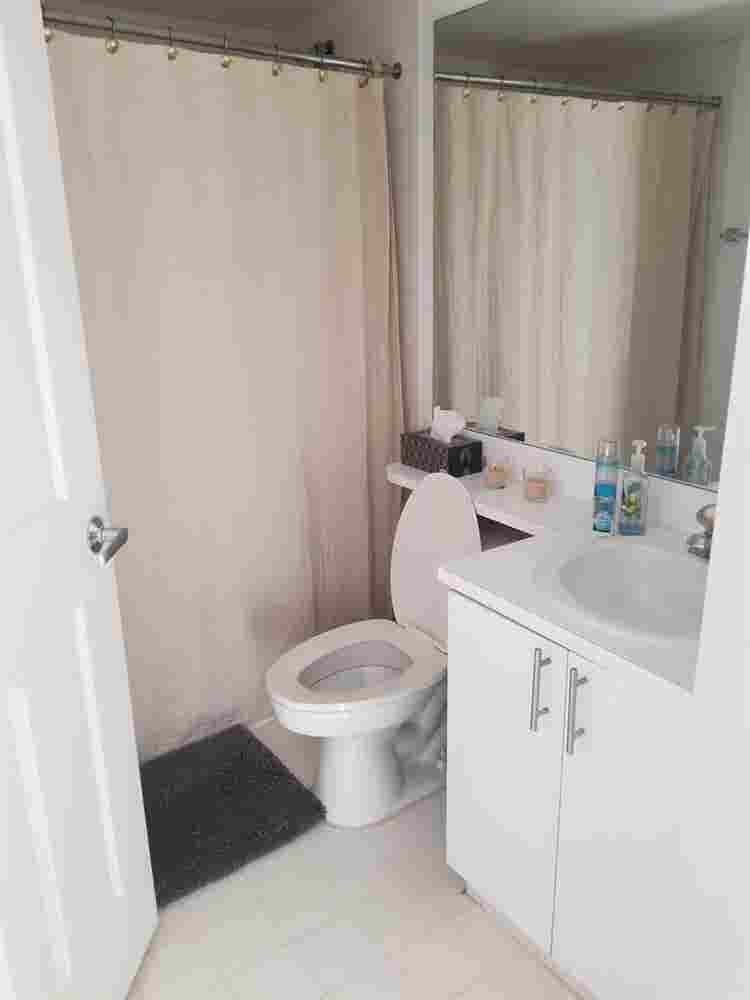 Rent a room just for female