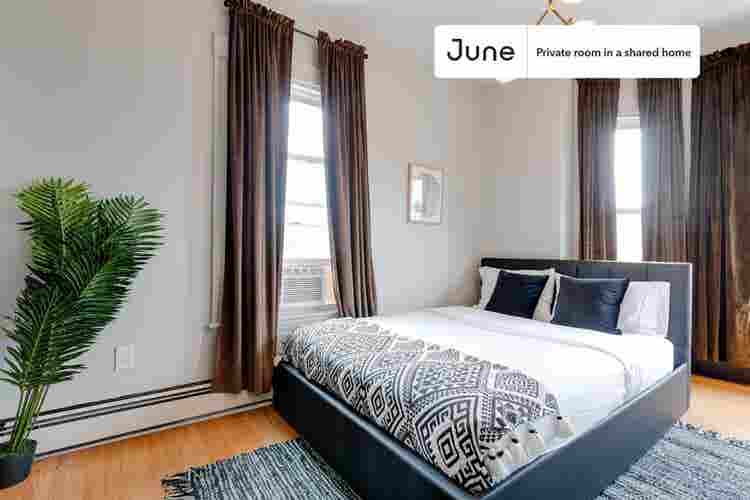 4 BR in Boston