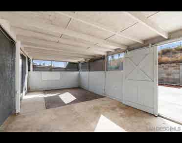 ONE female master bedroom for rent.