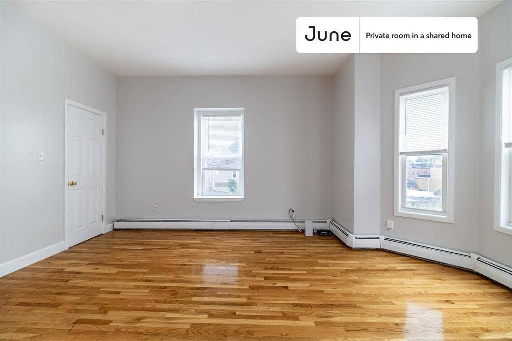 3 BR in Boston