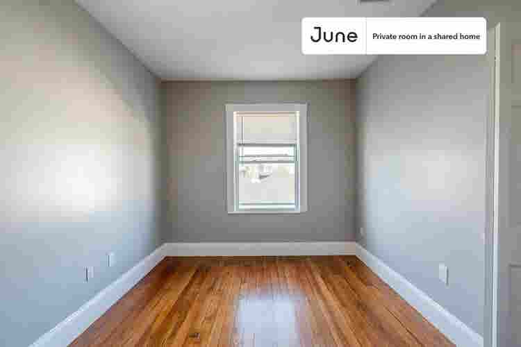 4 BR in Boston