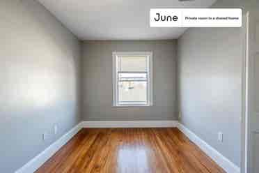 4 BR in Boston