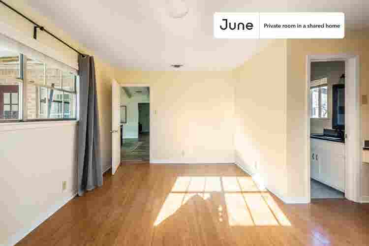 4 BR in Austin