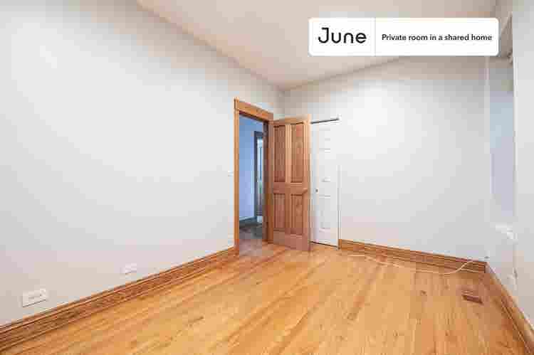 4 BR in Chicago