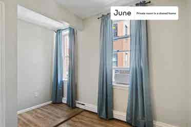 3 BR in Boston