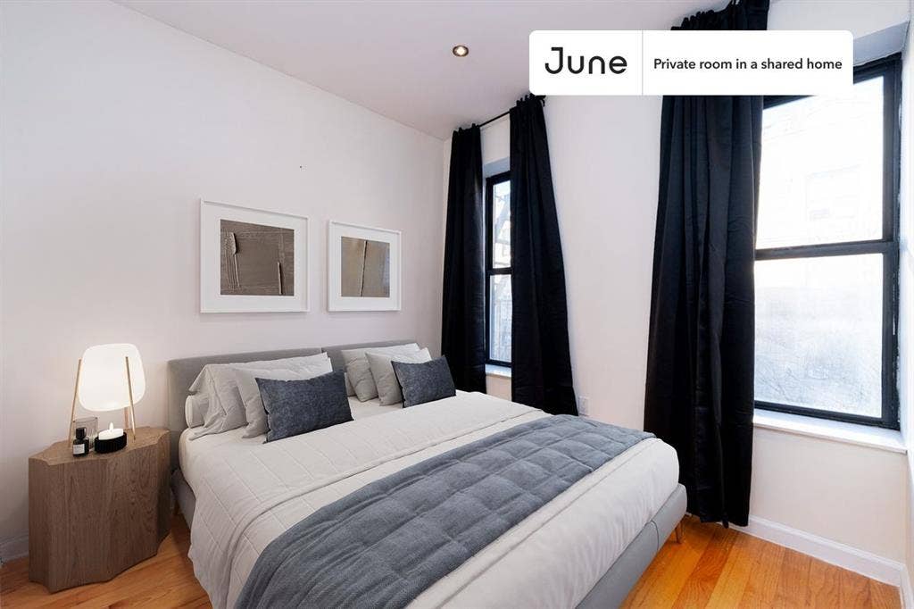 4 BR in New York City