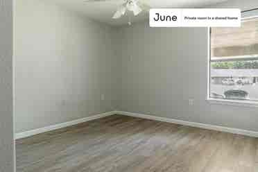3 BR in Austin