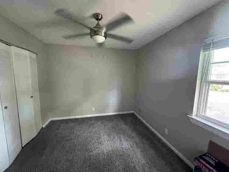 Looking for a female roommate!