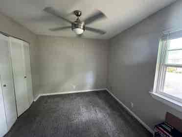 Looking for a female roommate!