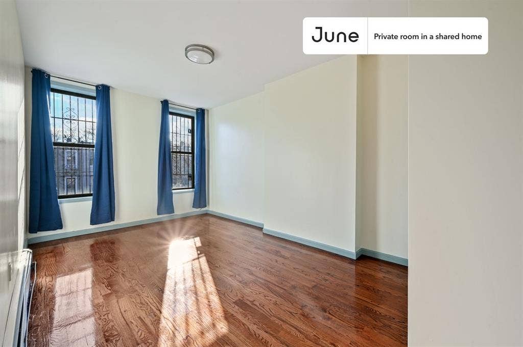 3 BR in New York City