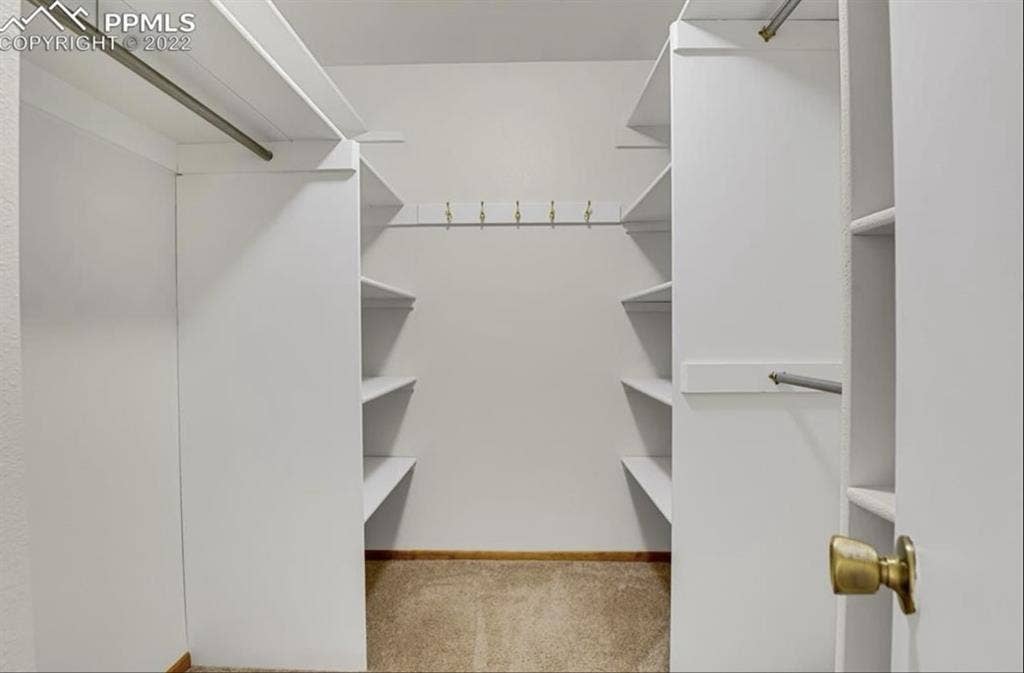 Private bedroom for rent!