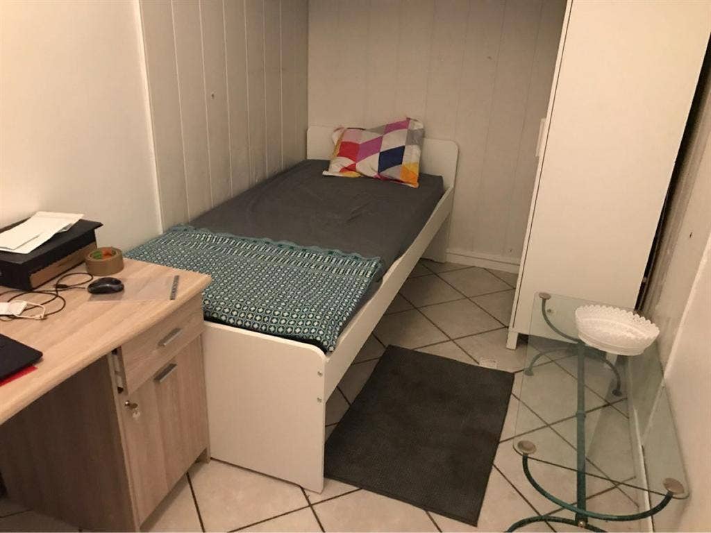 Roommate Wanted – Peaceful Home