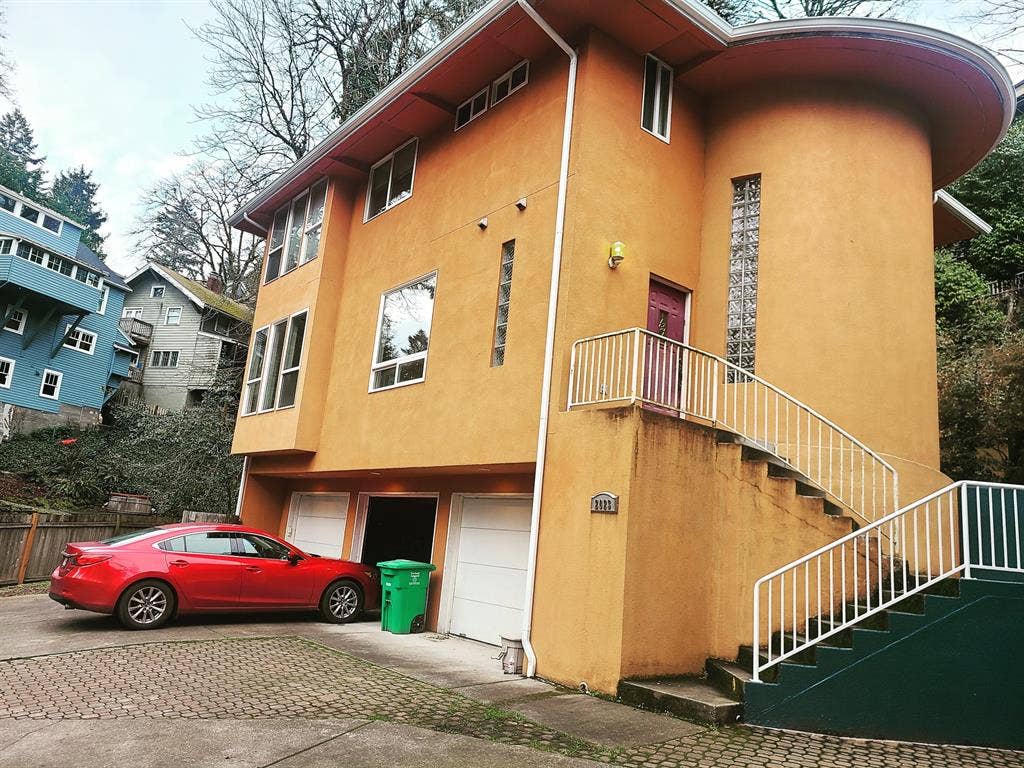 Room for rent in home close to PSU