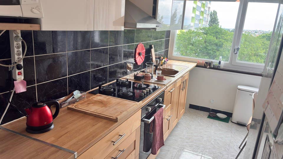 FURNISHED ROOM FOR RENT NEAR PARIS