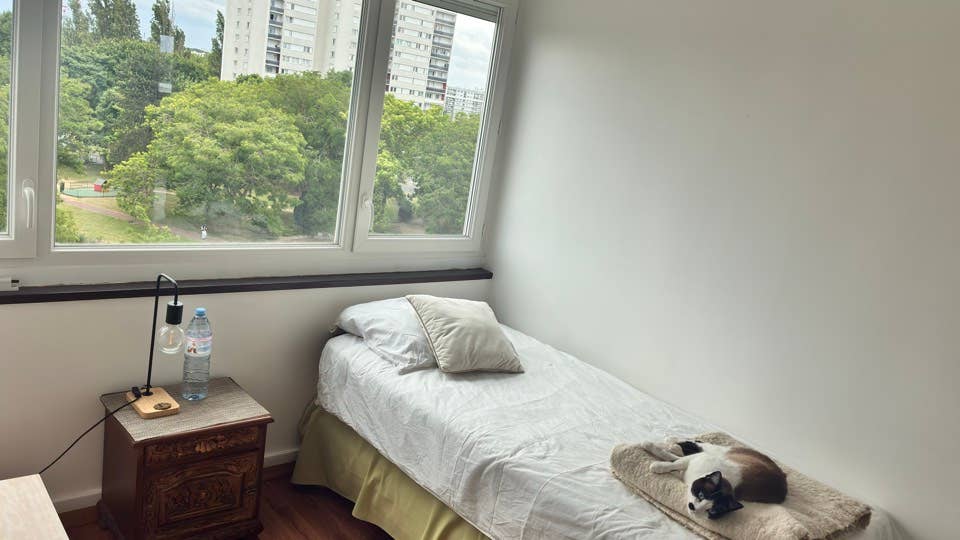 FURNISHED ROOM FOR RENT NEAR PARIS