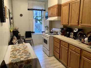 Large room for rent