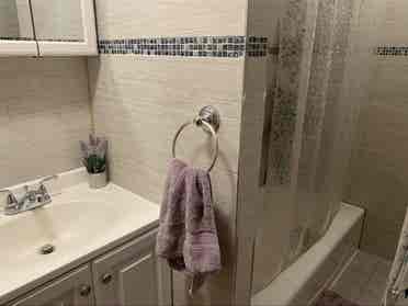 Large room for rent