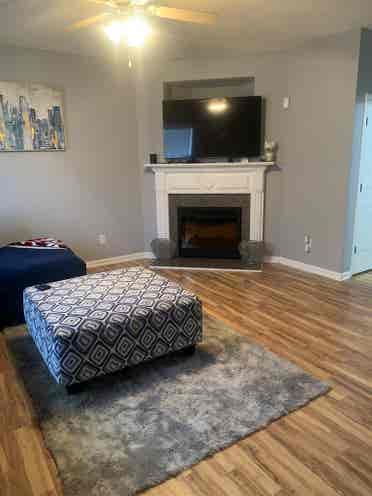LARGE MASTER BED. PRIVATE BATHROOM