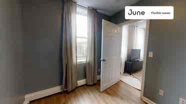 3 BR in Boston