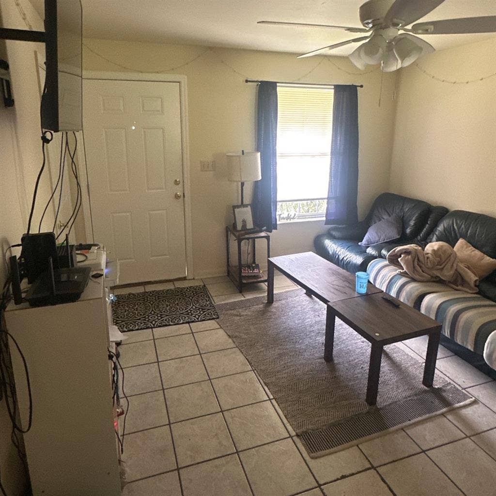 2 rooms for rent!