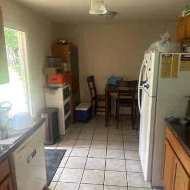 2 rooms for rent!
