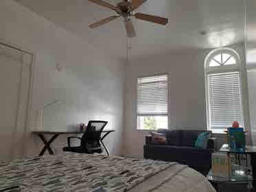 ROOM IN THE HEART OF HOLLYWOOD