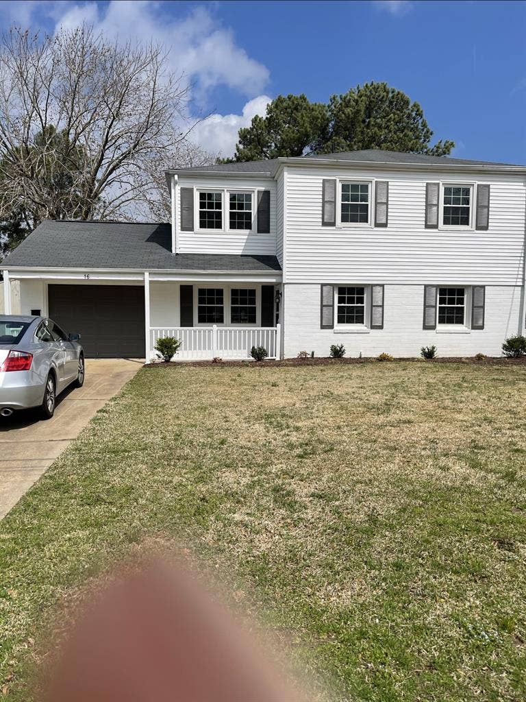 Rooms available this Nov/Dec