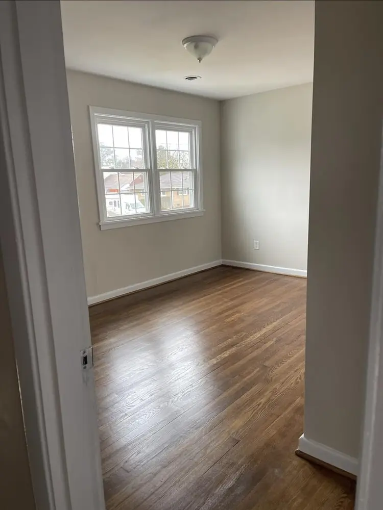 Rooms available this Nov/Dec