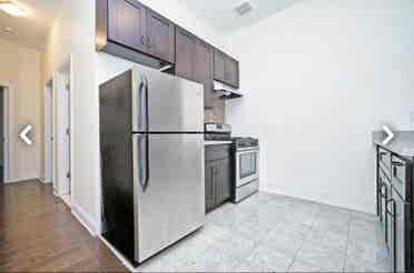Looking for a 
3rd roommate!