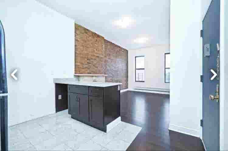 Looking for a Third roommate!