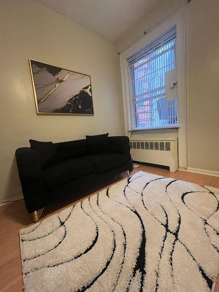 Furnished Sublet w/ Private Bath