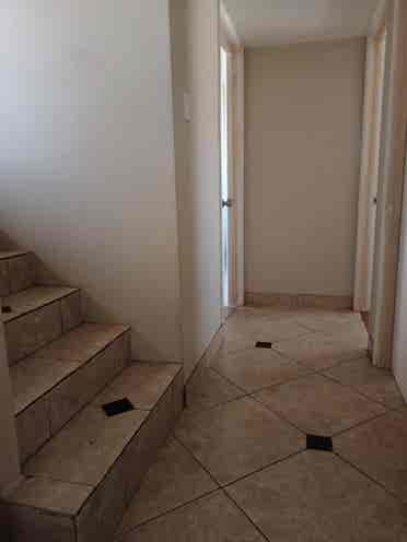 Tri-level home rooms for rent