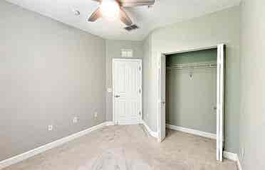 roommate wanted  :)     OBO