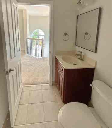 roommate wanted  :)     OBO