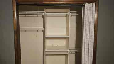 Room For Rent Within Home