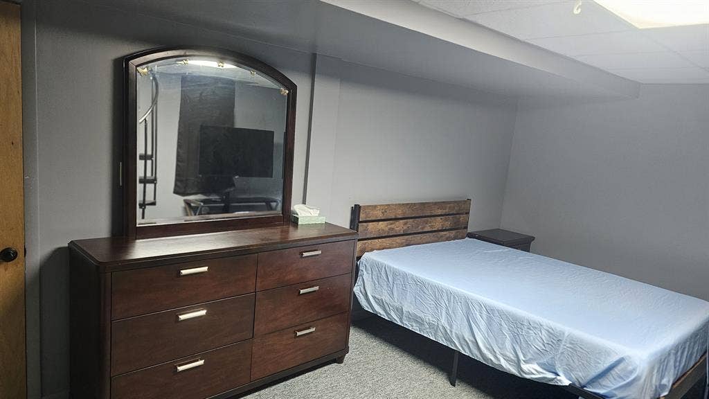 Room for Rent in Home