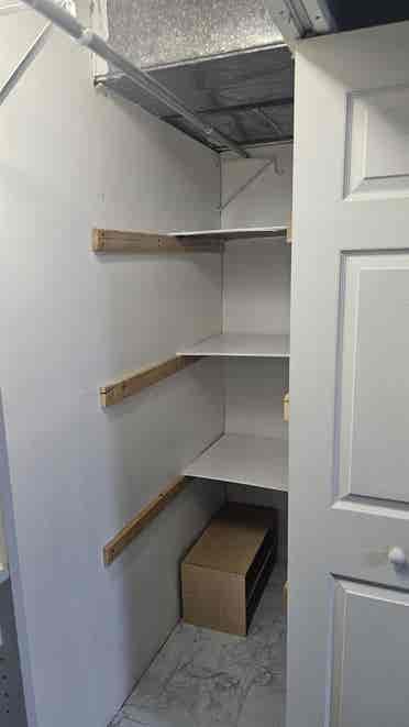 Room for Rent in Home