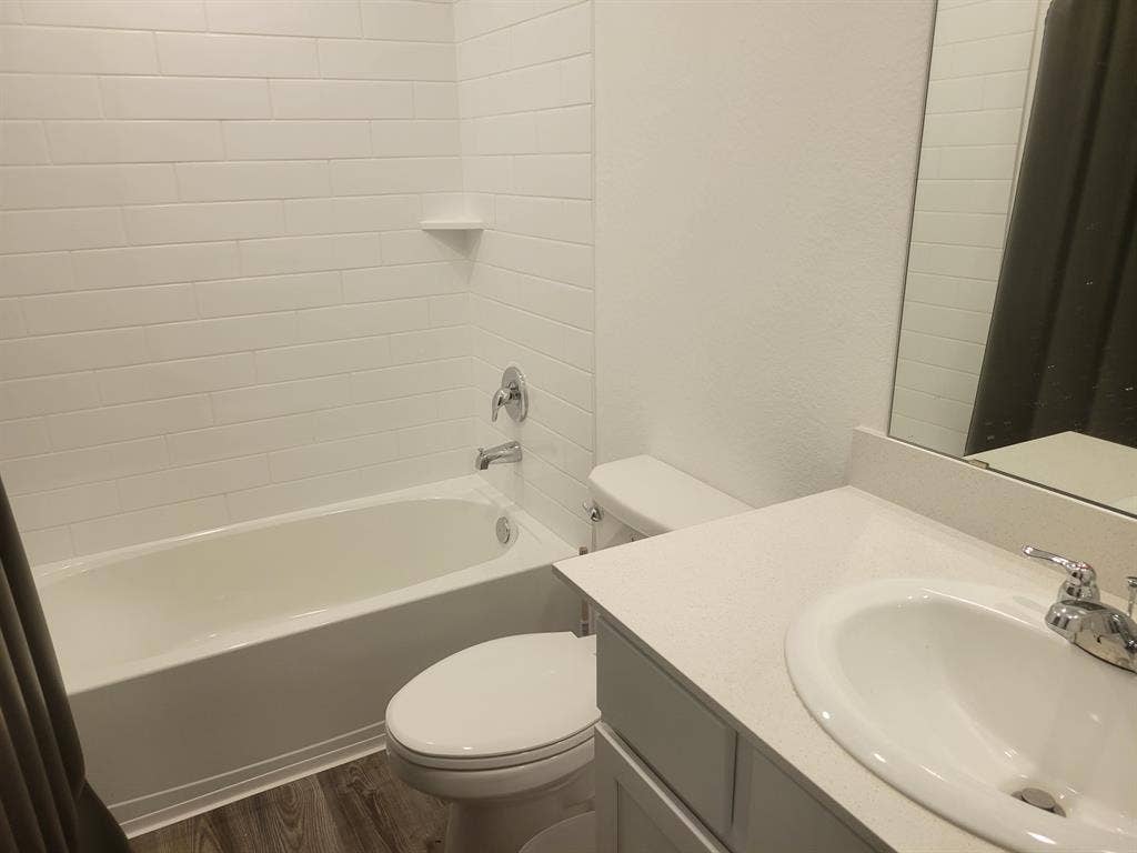 PET FRIENDLY PRIVATE ROOM