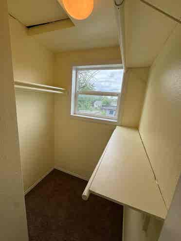 Large Room For Rent