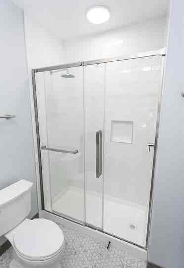 New 2 bedroom 1 bath apartment 