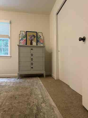 Furnished Bed in Townhome