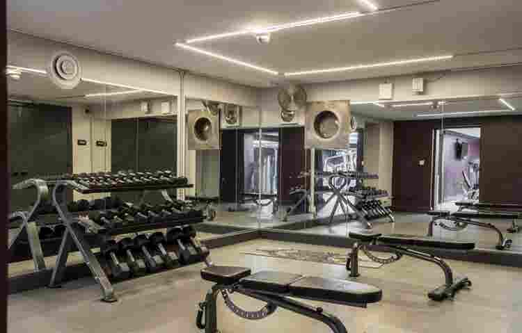 Room Available in Downtown