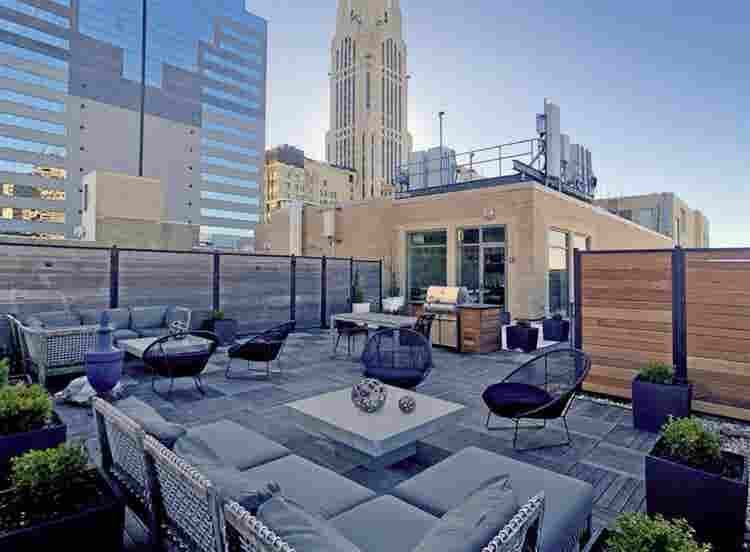 Room Available in Downtown
