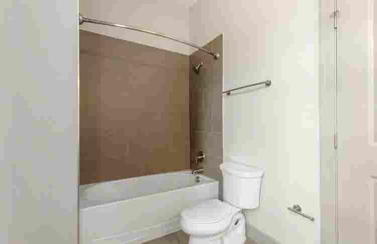 Room Available in Downtown