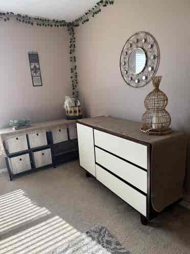Cozy Large Room-Furnished Ladies