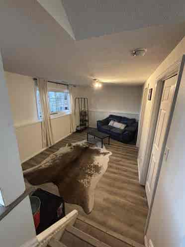 Two rooms available!