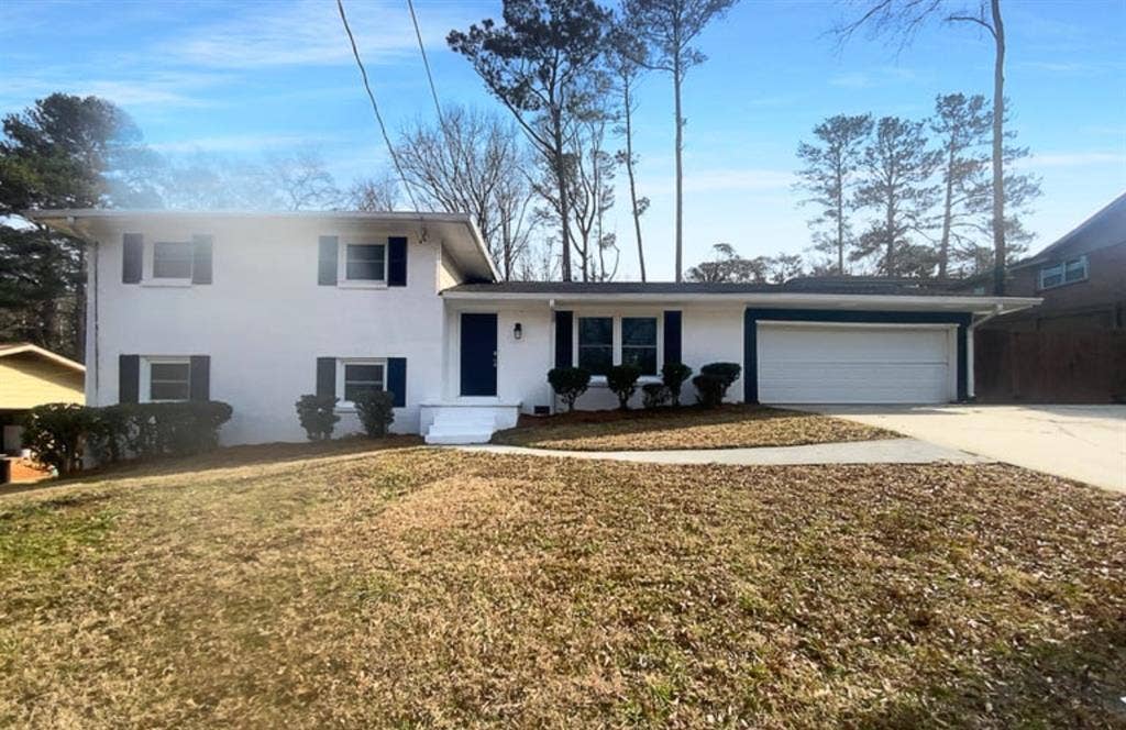 Stylish Home with Large Backyard